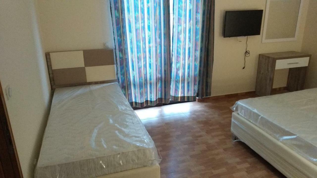 Rooms Ibrocevic Улцин Екстериор снимка
