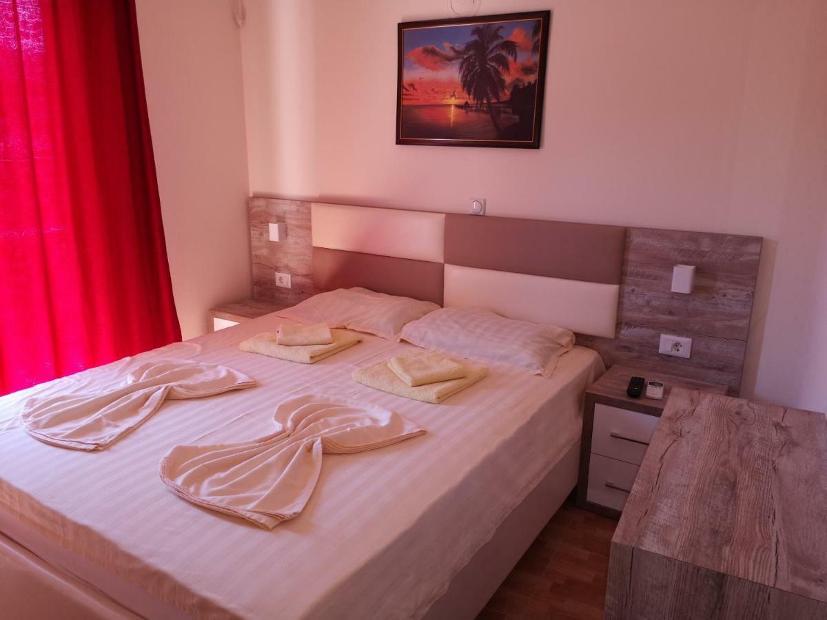 Rooms Ibrocevic Улцин Екстериор снимка